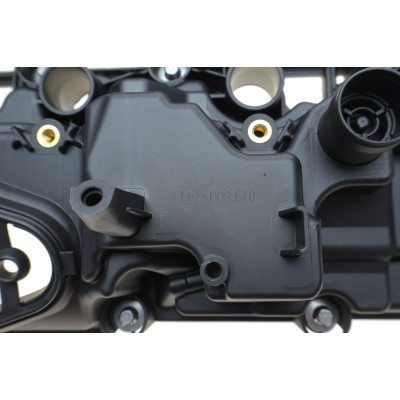 Кришка клапанів BMW 3 (F30/F80)/4 (F32/F82)/X3 (F97)/X4 (F98) 2.0 13- B46/B48