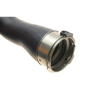 Патрубок інтеркулера (R) BMW 5 (F10/F07) 2.0d 10-16 (B47/N47)
