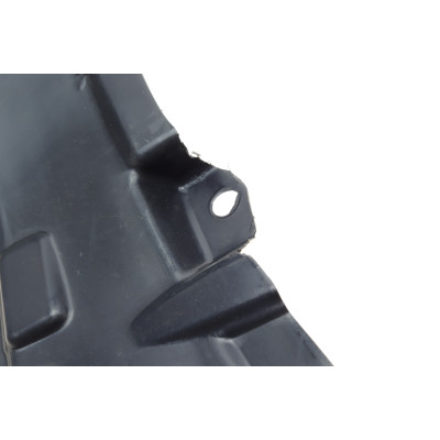 Підкрилок (передній/передня частина) BMW 3 (E90) 08-11 (R)