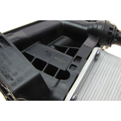 Корпус фільтра масляного BMW 3 (F30/F80)/5 (F10/G30/F90) 2.0D 12- B32/B37/B38/B42/B47