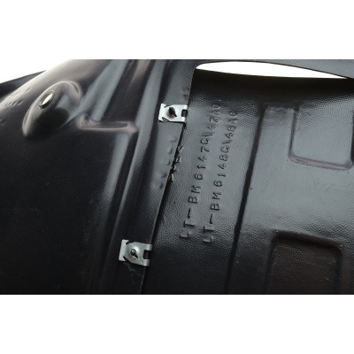 Підкрильник (передній) BMW 3 (F30) 11-18 (R)