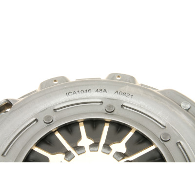 Комплект зчеплення BMW 3 (F30/F80) 12-19 (d=240mm) (+вижимний) B47/N47