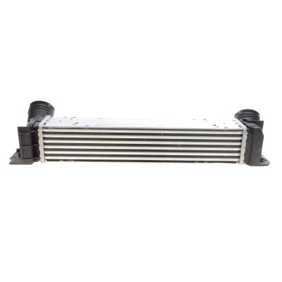 Радіатор інтеркулера BMW 1 (E81/E82/E87/E88)/3 (E90/E91)/X1 (E84) 2.0 04-15