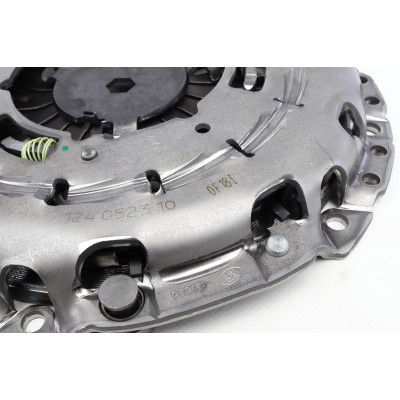 Комплект зчеплення BMW X3 (F25) 11-17 (d=240mm), N20 B20A, 135kw