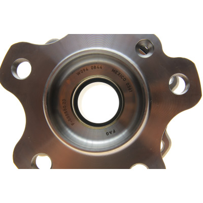 Підшипник маточини (задньої) BMW X5 (G05/F95)/X6 (G06/F96) 18-