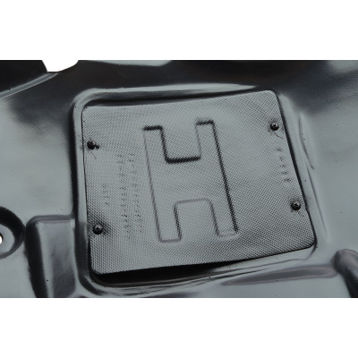 Підкрильник (передній) BMW 3 (F30) 11-18 (R)