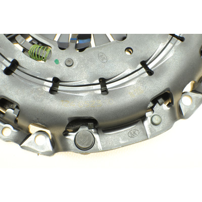 Комплект зчеплення BMW 3 (E90/F30/F80)/X3 (F25) 04-18 B47/M47/N47