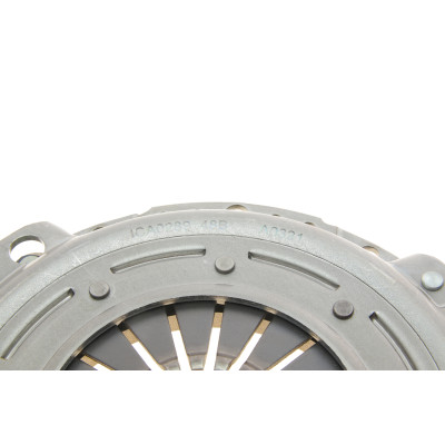 Комплект зчеплення BMW 3 (E30/E36) 87-00/5 (E34) 89-96 M43/M40/M42/M44 (d=215mm) (+выжимной)