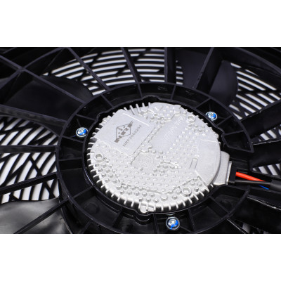 Вентилятор радіатора BMW X5 3.0d 01- (з дифузором)
