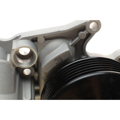 Помпа води BMW 3 (E90/E92/E93/F30/F34/F80)/5 (F10/F07/F11)/X5 (F15/F85) 1.8-2.5d