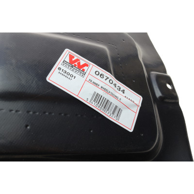 Підкрильник (передній) BMW 3 (F30) 11-18 (R)