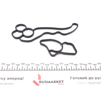 Радіатор масляний BMW 1 (F20)/3 (E90/91/92/93)/3 (F31)/5 (F10/11)/X5 (F15) 07- (теплообмінник)