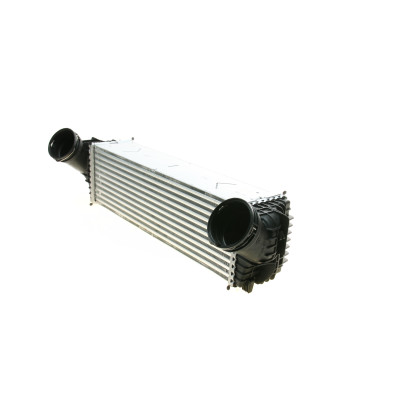 Радіатор інтеркулера BMW X5 (E70/F15/F85)/X6 (E71/E72/F16/F86) 2.0D/3.0D 07- N54 B30/N55 B30/N20 B20
