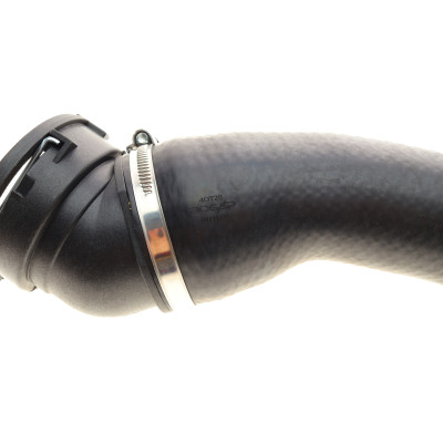 Патрубок інтеркулера BMW 5 (E60) 05-09 2.0D M47/N47 (R)