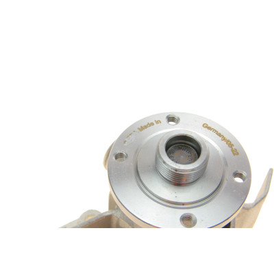 Помпа води BMW 3 (E30)/5 (E28)/ 2.4D 83-88 M21 D24 Помпа води BMW 3 (E30)/5 (E28)/ 2.4D 83-88 M21 D24