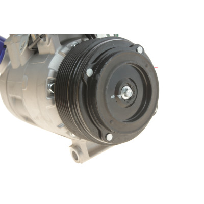 Компресор кондиціонера BMW 5 (F10/F11)/7 (F01/F02/F03/F04)/X5 (E70)/X6 (E71/E72) 3.0D N57 08-17