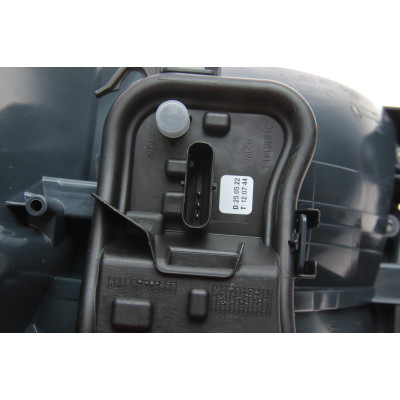 Ліхтар задній BMW 4 (F36/F33/F83/F32/F82) 13-17 (L)