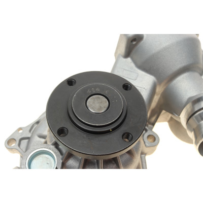Помпа води BMW 5 (E60/E61)/6 (E63/E64)/7 (E65-E67)/X5 (E70) 3.0/4.0/4.8 05-10 (R/B) (8 лоп.)