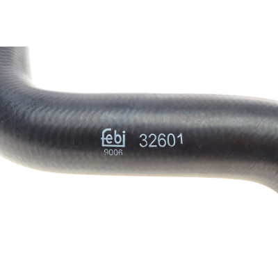 Патрубок системи охолодження BMW 3 (E46) 97-06 (зверху) (L)