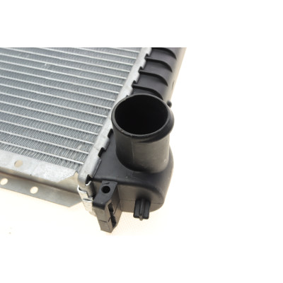Радіатор охолодження BMW 3 (E30/E36)/5 (E34) 1.6-2.8i 88-99 (M10/M40/M42/M50/M52)