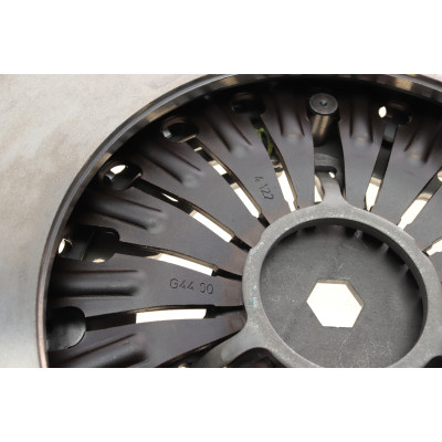 Комплект зчеплення BMW 3 (E90)/5 (E60/F10)/X3 (E83) 04-16, N20/N52/N53/M47