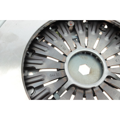 Комплект зчеплення BMW 3 (F30/F80/5 (F10/G30/F90) 13- B47/N47