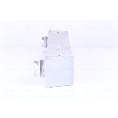 Радіатор інтеркулера BMW 5 (E60) 2.0D/2.5D/3.0D 02-