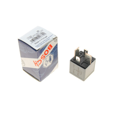 Реле свічок розжарювання (12V) VW T5/T6 1.9/2.0/2.5TDI 03- Реле свічок розжарювання (12V) VW T5/T6 1.9/2.0/2.5TDI 03-