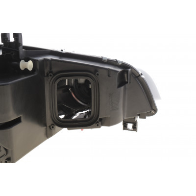 Фара (L) BMW X5 (E70) 08-13 (Bi-Xenon)