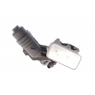 Корпус фільтра масляного (з радіатором) BMW 3 (F30/F31)/4 (F32/F33/F36)/7 (G11/G12) 3.0 15- B58