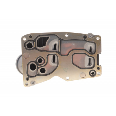 Корпус фільтра масляного (з радіатором) BMW 1(F20/F21)/2(F22/F87)/3(E90/F30/F80) 1.5-2.0D 05- Корпус фільтра масляного (з радіатором) BMW 1(F20/F21)/2(F22/F87)/3(E90/F30/F80) 1.5-2.0D 05-
