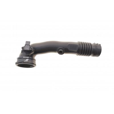 Патрубок інтеркулера BMW 6 (F06/F12/F13)/X5 (F15) 3.0i 11-19 N55 Патрубок інтеркулера BMW 6 (F06/F12/F13)/X5 (F15) 3.0i 11-19 N55