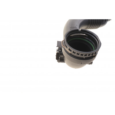 Патрубок інтеркулера BMW 3 (F30/F80) 2.0i (N26/N20) 11- Патрубок інтеркулера BMW 3 (F30/F80) 2.0i (N26/N20) 11-