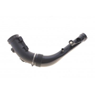Патрубок інтеркулера BMW X5 (F15) 3.0i 13- Патрубок інтеркулера BMW X5 (F15) 3.0i 13-