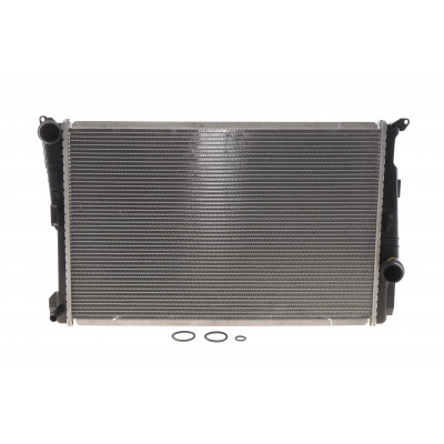 Радіатор охолодження BMW X3 (F25)/X4 (F26) 10-18 B47/N20/N47/N55/N57 Радіатор охолодження BMW X3 (F25)/X4 (F26) 10-18 B47/N20/N47/N55/N57